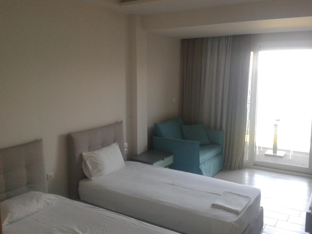 Hotel Kakanakos Loutra Oraias Elenis Ruang foto