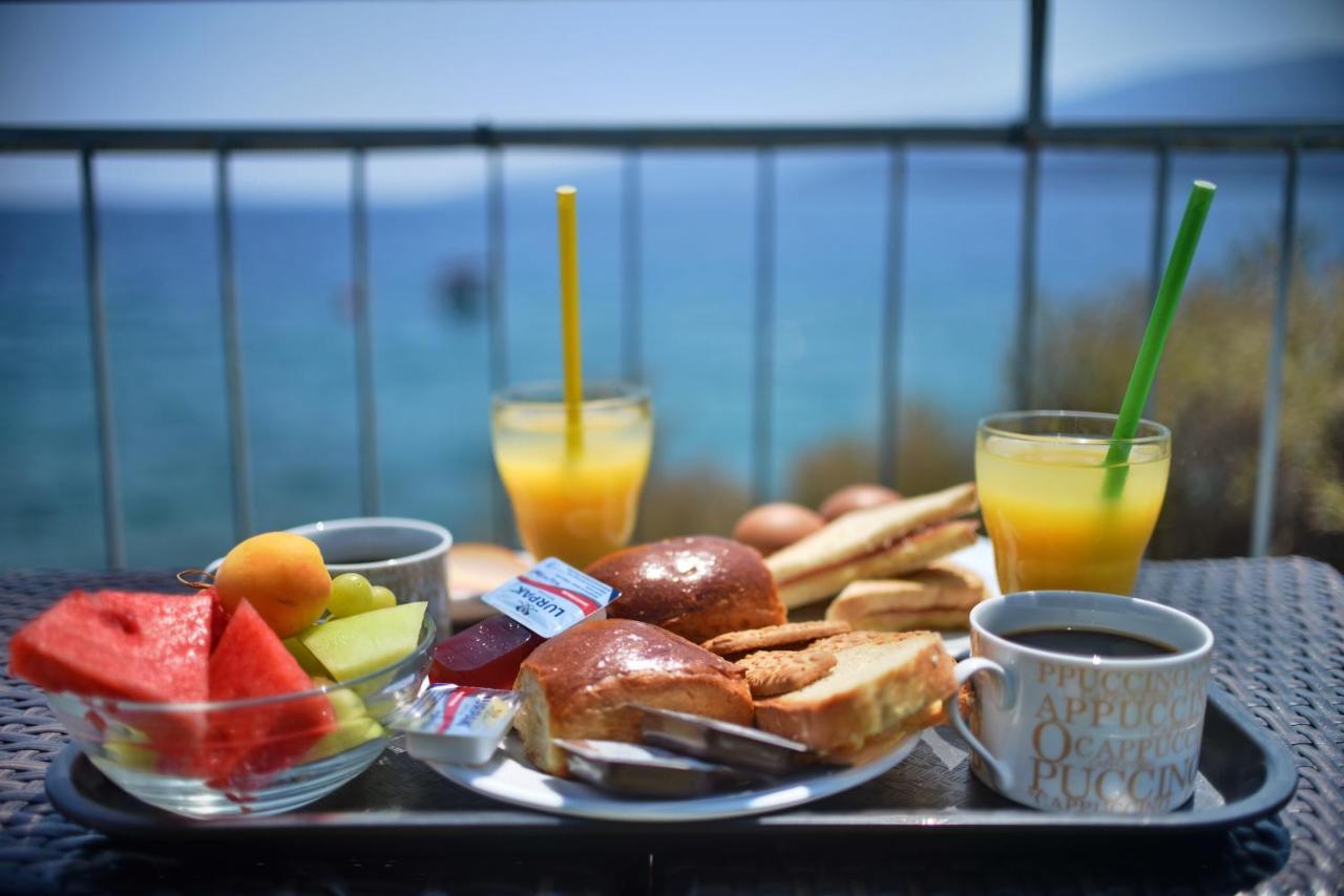 Hotel Kakanakos Loutra Oraias Elenis Bagian luar foto
